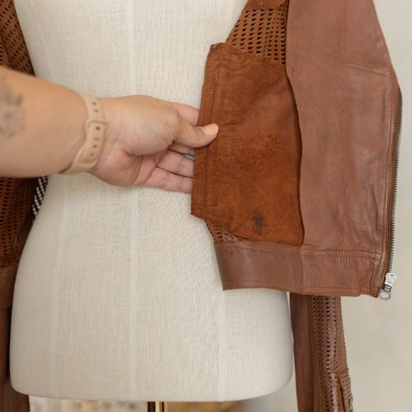 Women’s jakett New York Brown‎ Leather Perforated Moto Jacket sz M - Picture 15 of 17